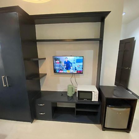 Ma Lourdes' Inn Palompon ภายนอก รูปภาพ